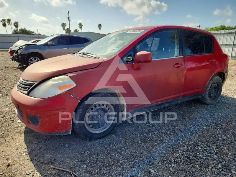 2011 Nissan VERSA фото