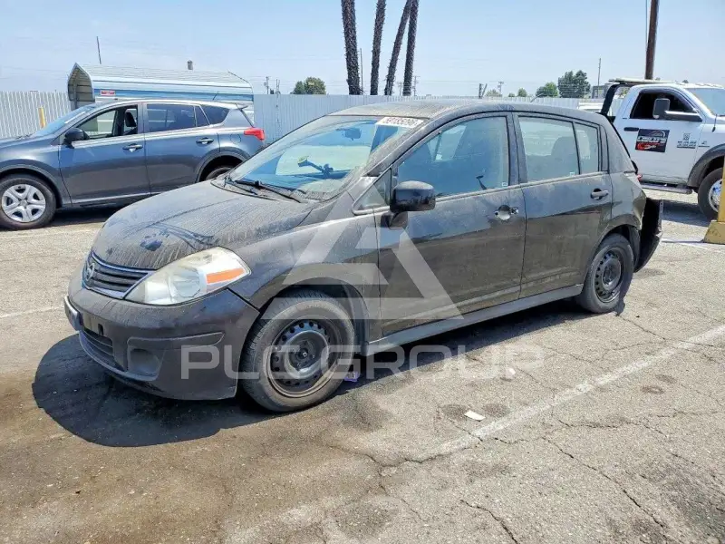 2011 Nissan VERSA фото