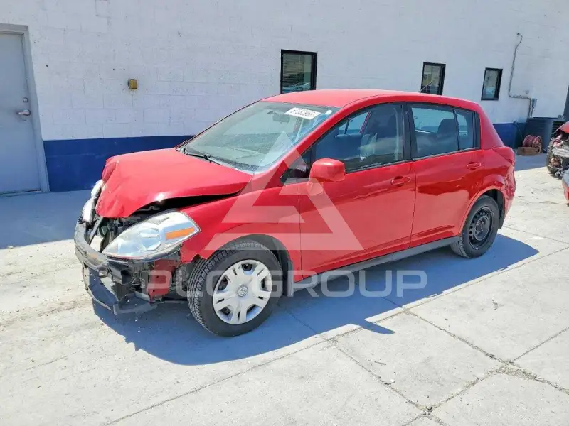 2011 Nissan VERSA фото