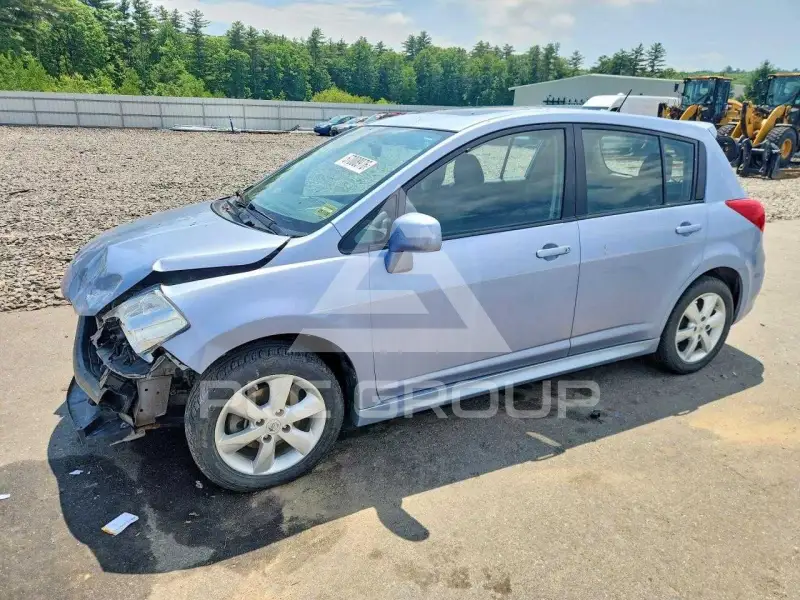 2011 Nissan VERSA фото