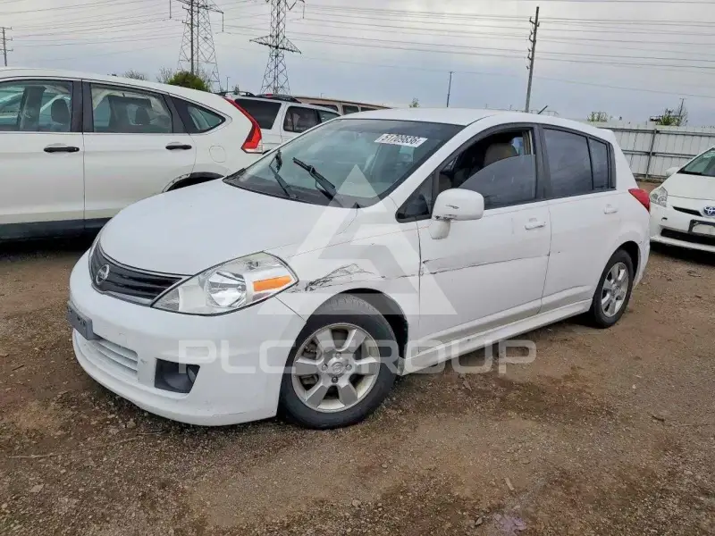 2011 Nissan VERSA фото