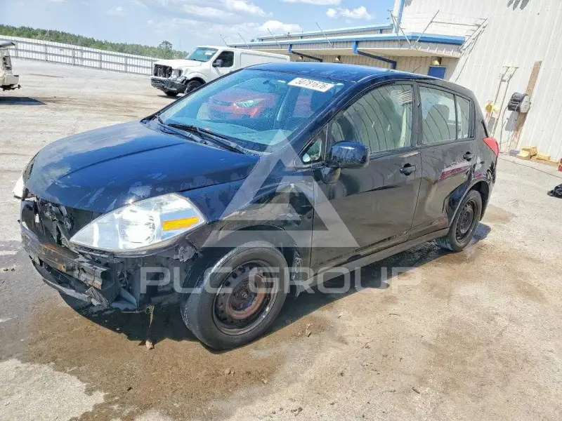 2011 Nissan VERSA фото