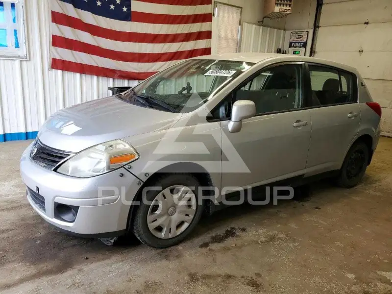 2011 Nissan VERSA фото