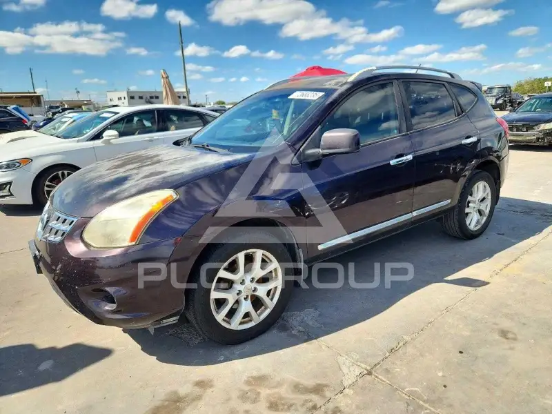 2011 Nissan ROGUE photo