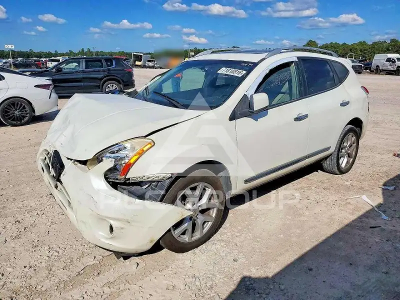 2011 Nissan ROGUE фото