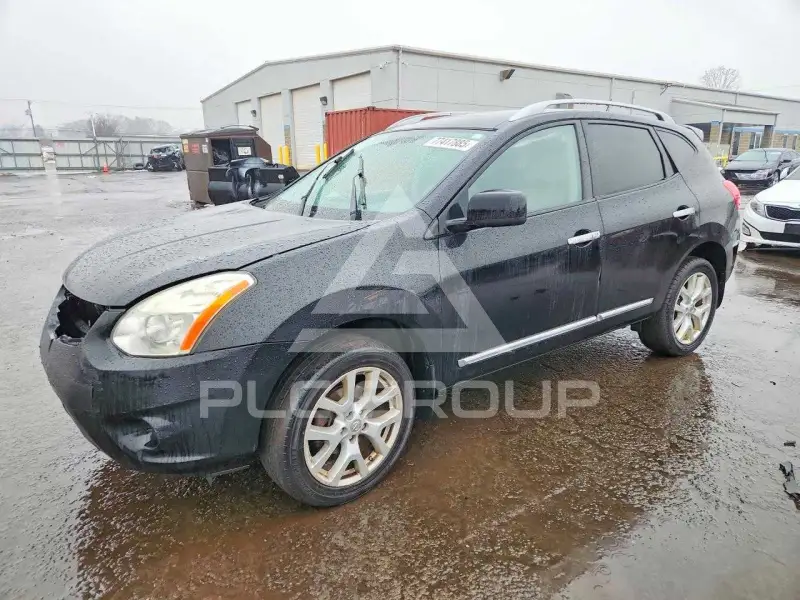2011 Nissan ROGUE photo