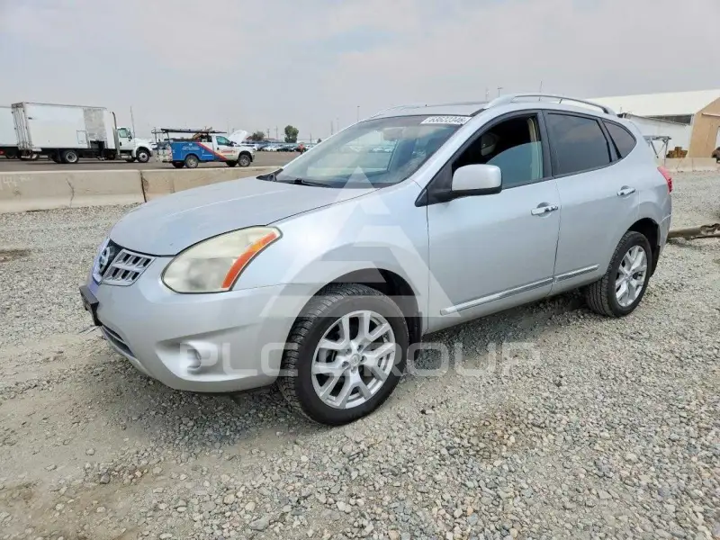 2011 Nissan ROGUE фото