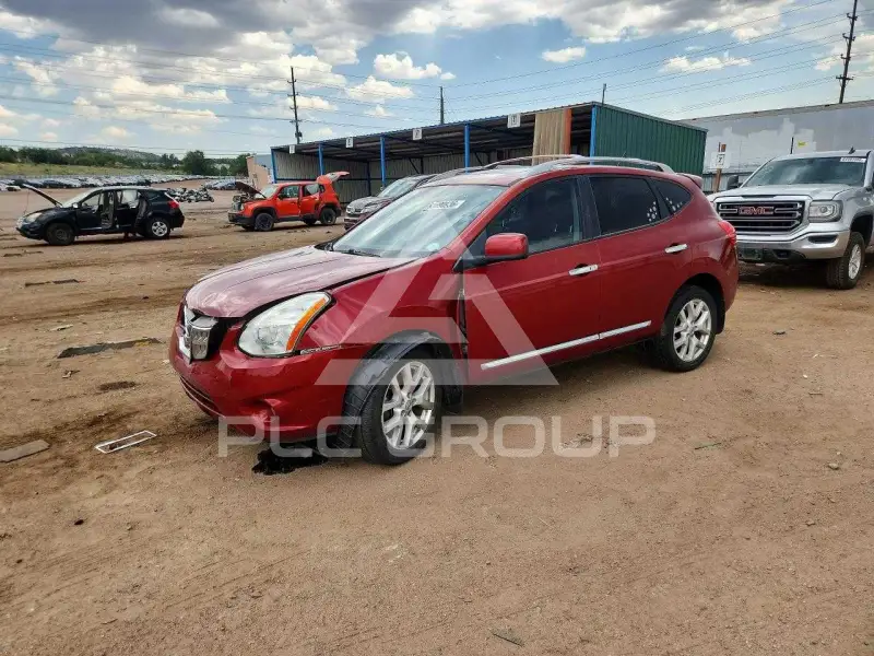 2011 Nissan ROGUE photo