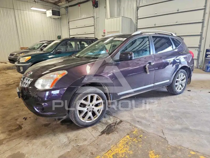 2011 Nissan ROGUE photo