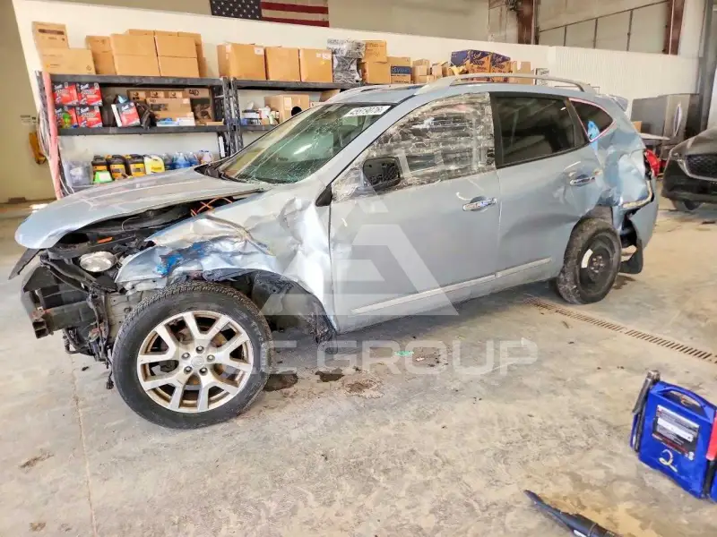 2011 Nissan ROGUE фото