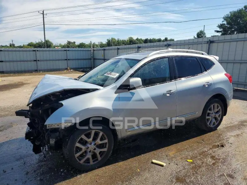 2011 Nissan ROGUE photo