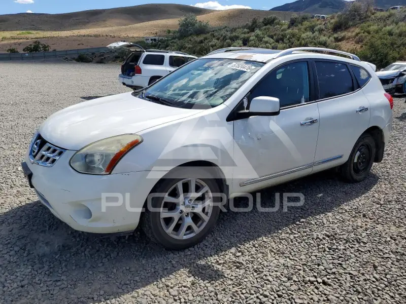 2011 Nissan ROGUE photo