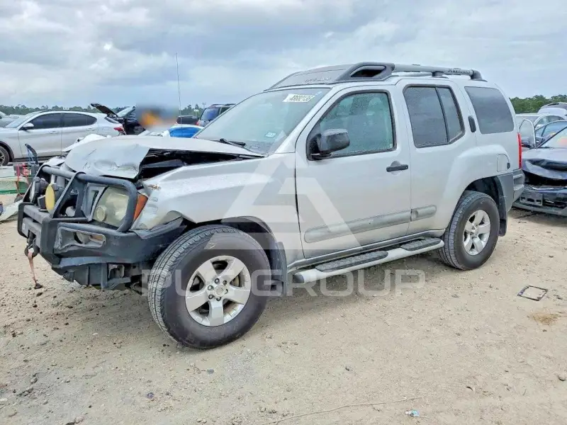 2011 Nissan XTERRA фото