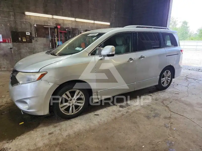 2011 Nissan QUEST фото