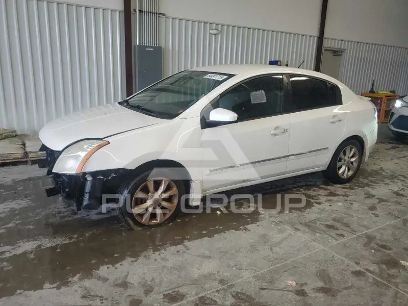 2011 Nissan SENTRA фото