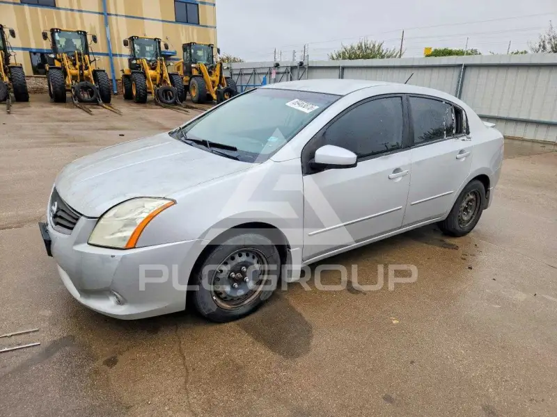 2011 Nissan SENTRA фото