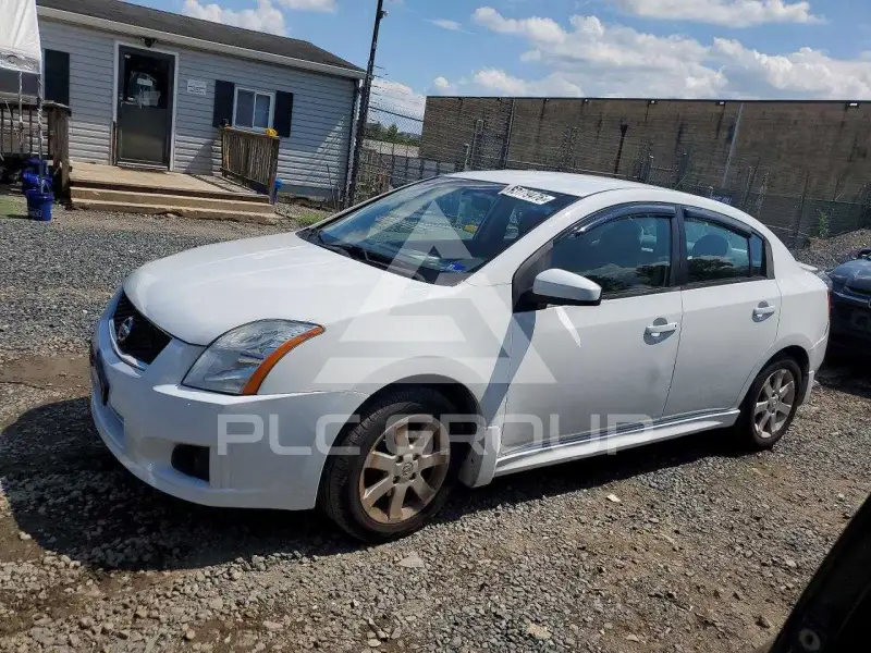 2011 Nissan SENTRA фото