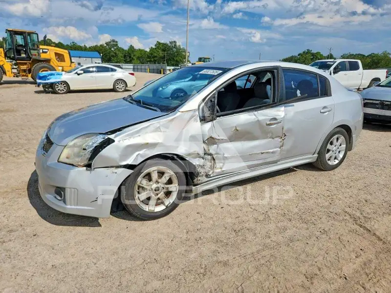 2011 Nissan SENTRA фото