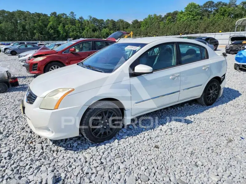 2011 Nissan SENTRA фото