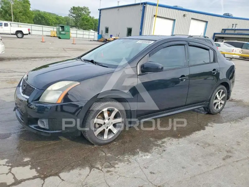2011 Nissan SENTRA фото