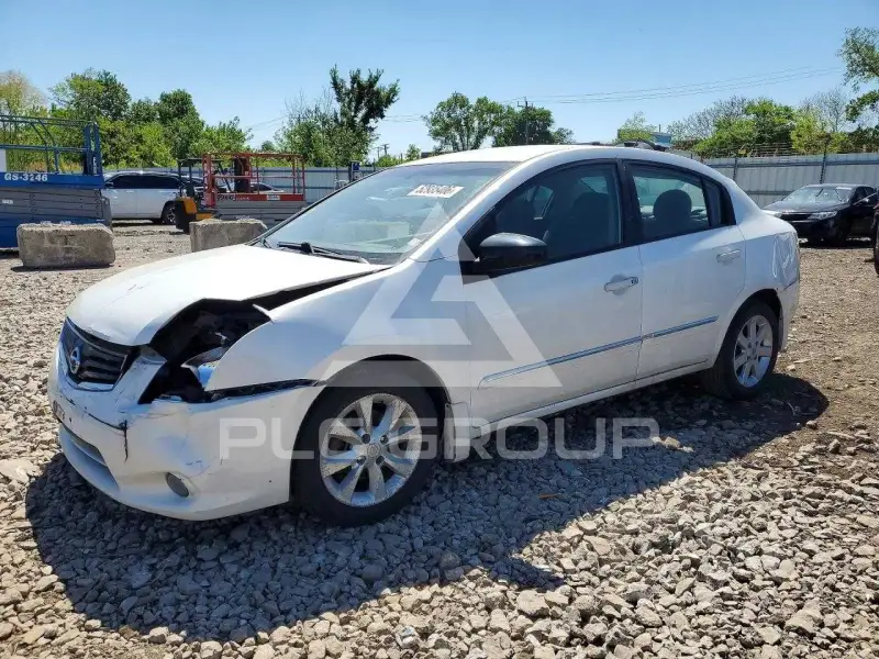 2011 Nissan SENTRA фото