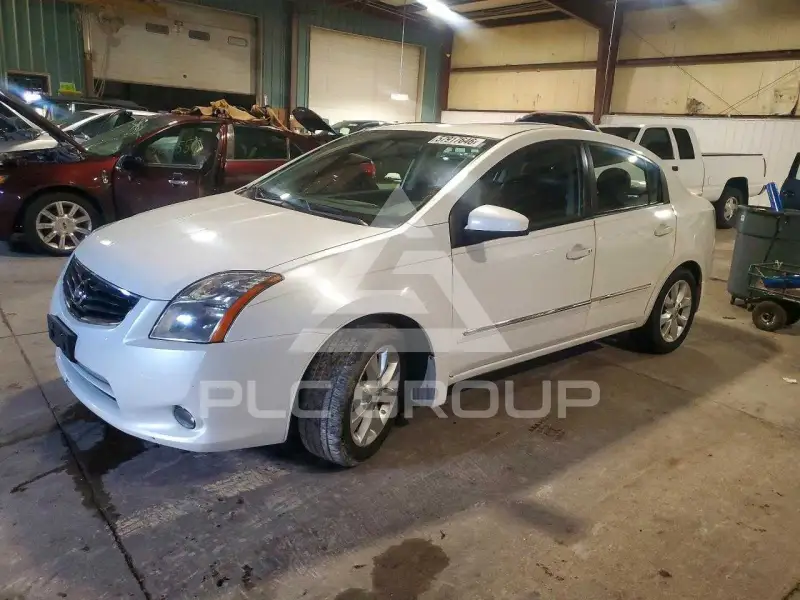 2011 Nissan SENTRA фото