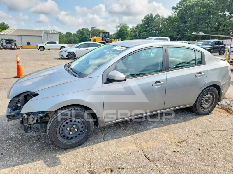 2011 Nissan SENTRA photo
