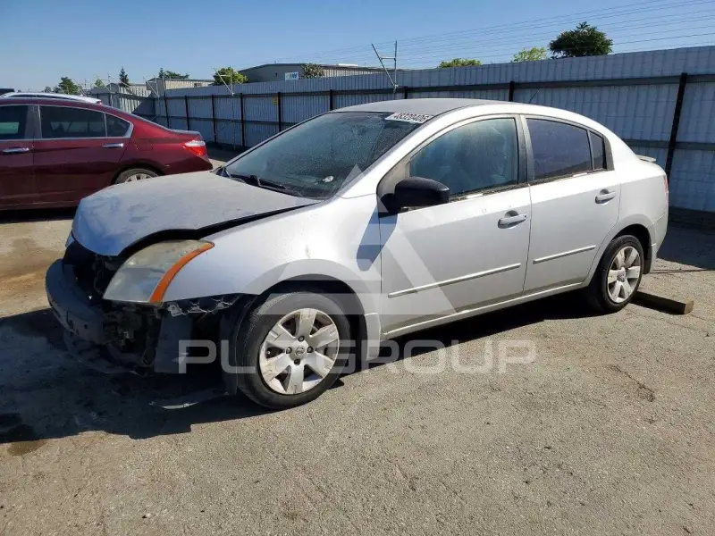 2011 Nissan SENTRA фото