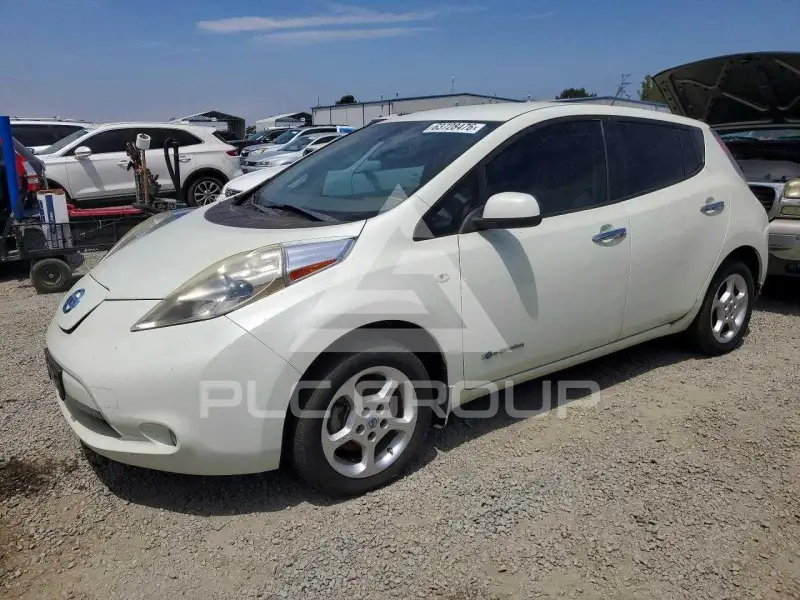 2011 Nissan LEAF фото