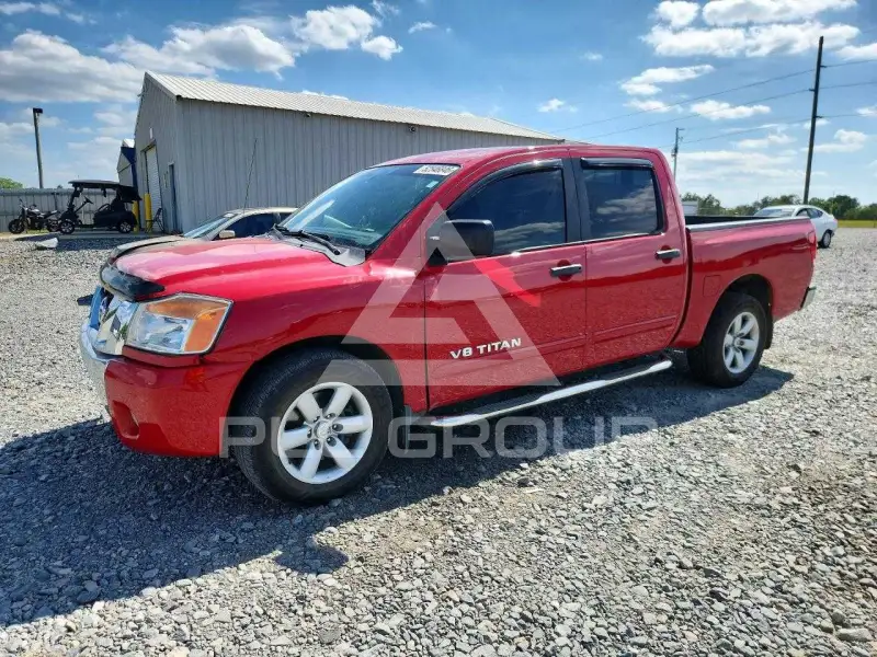 2011 Nissan TITAN фото