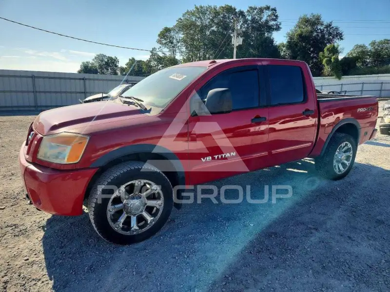 2011 Nissan TITAN фото