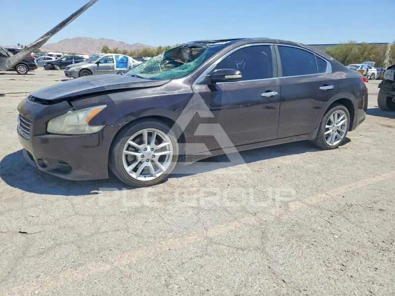 2011 Nissan MAXIMA photo
