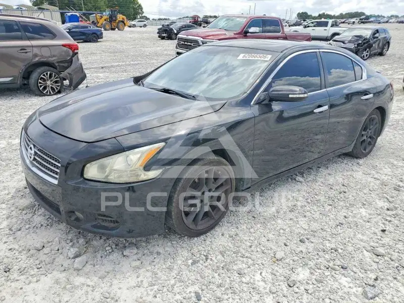 2011 Nissan MAXIMA photo