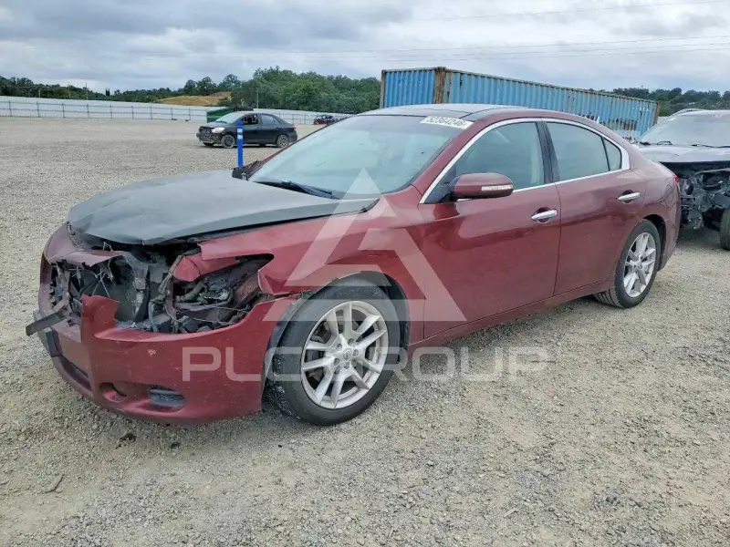 2011 Nissan MAXIMA photo