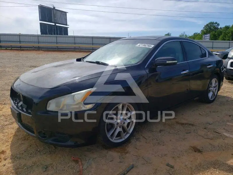 2011 Nissan MAXIMA photo