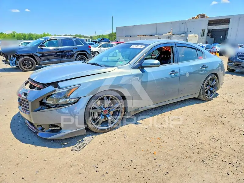 2011 Nissan MAXIMA photo