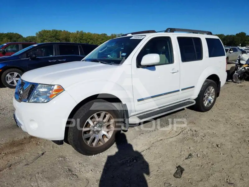 2011 Nissan PATHFINDER фото