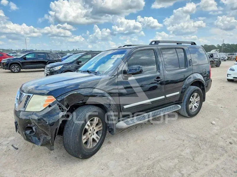 2011 Nissan PATHFINDER photo