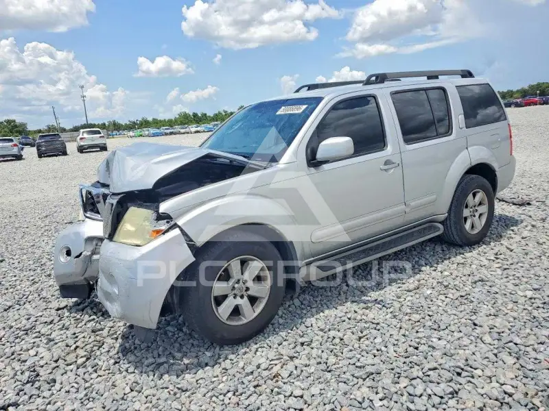 2011 Nissan PATHFINDER photo
