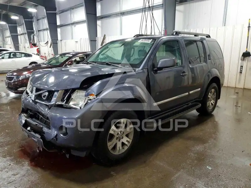 2011 Nissan PATHFINDER photo