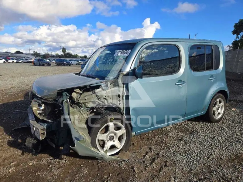 2011 Nissan Cube фото