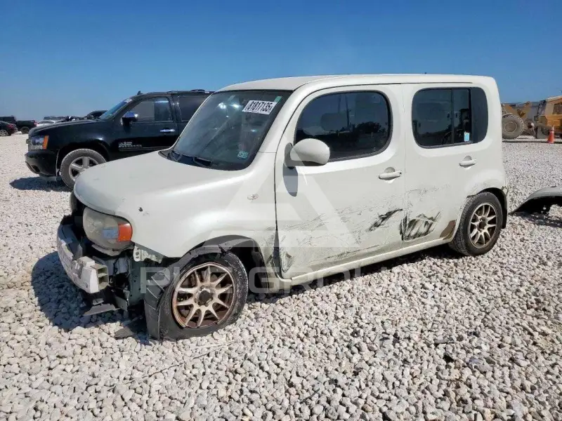 2011 Nissan Cube фото