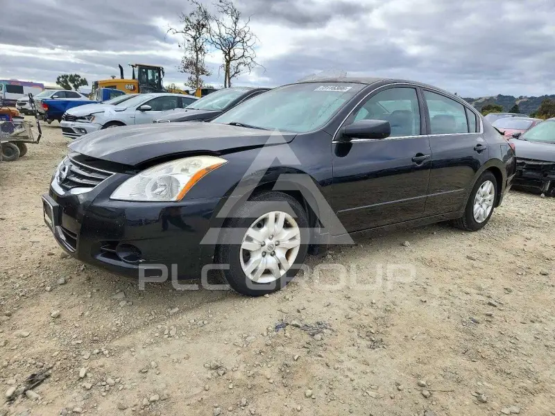 2011 Nissan ALTIMA фото