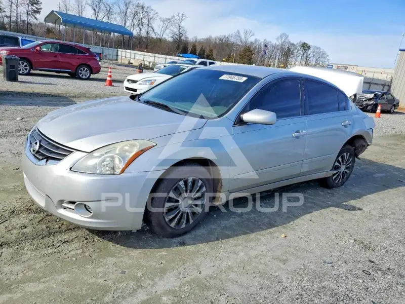 2011 Nissan ALTIMA photo