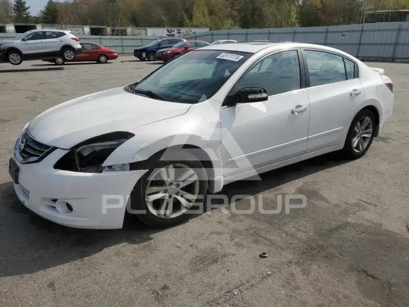 2011 Nissan ALTIMA фото