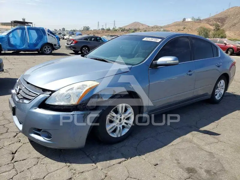 2011 Nissan ALTIMA фото