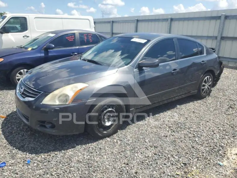 2011 Nissan ALTIMA фото