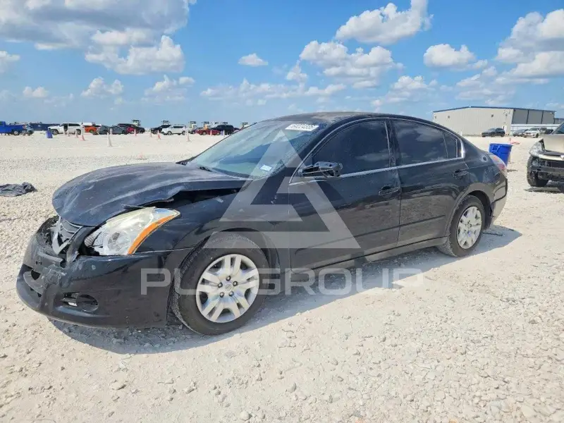 2011 Nissan ALTIMA photo