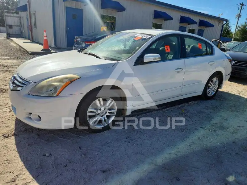 2011 Nissan ALTIMA фото