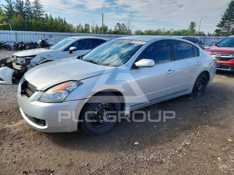 2011 Nissan ALTIMA фото